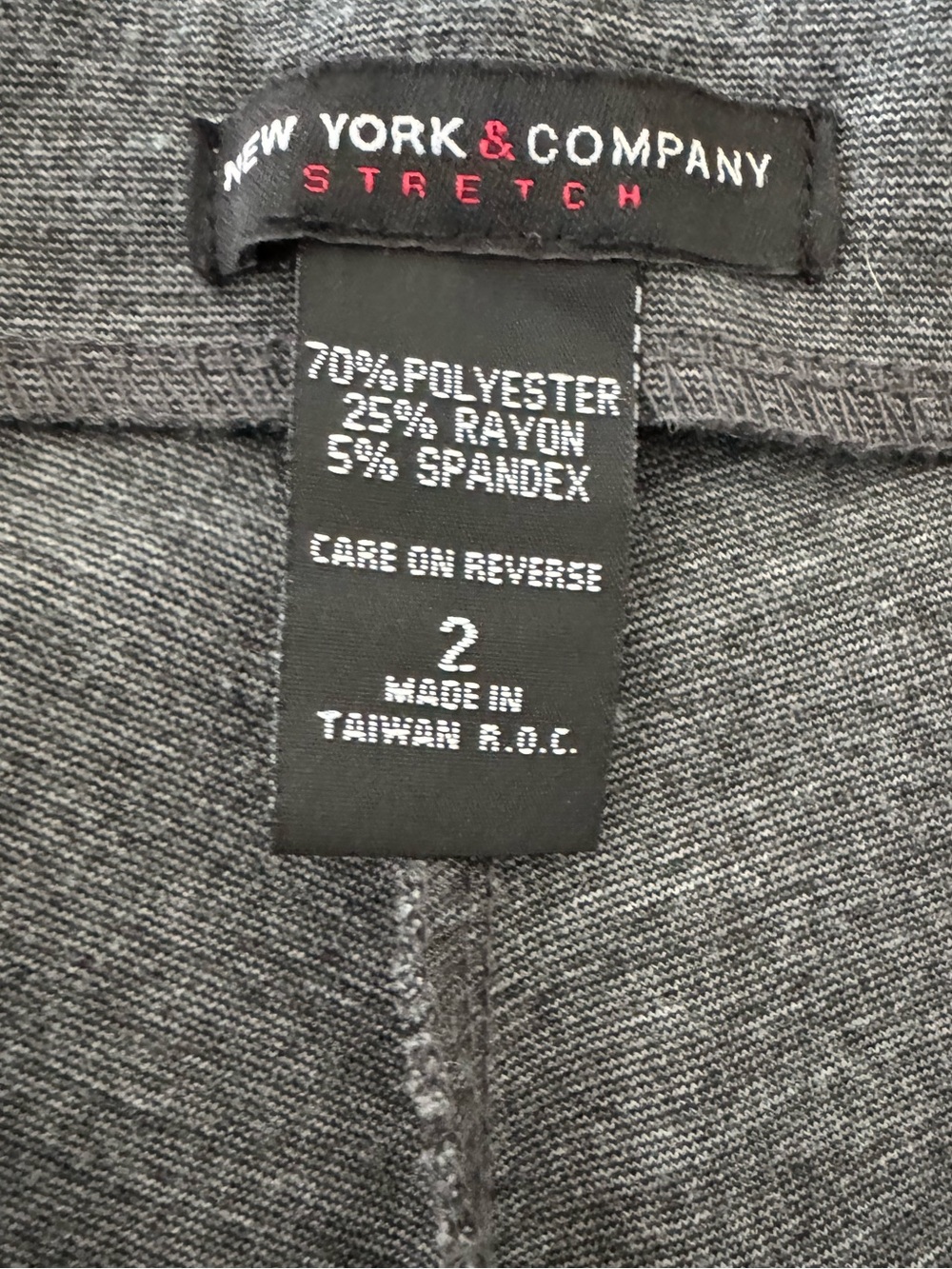 New York & Company Gray Knit Stretch Pants with Ankle Zippers Size 2 - Picture 6 of 6